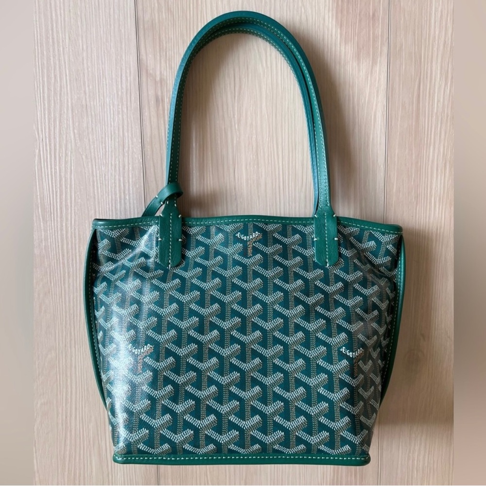 SOLD!!! Goyard anjou mini bag green